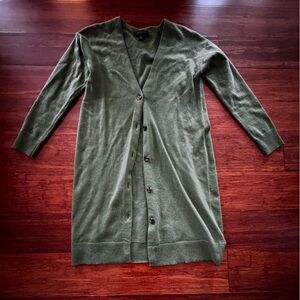 Ann Taylor Petite Wool Knit Longline Cardigan Sweater V Neck Button Olive Green